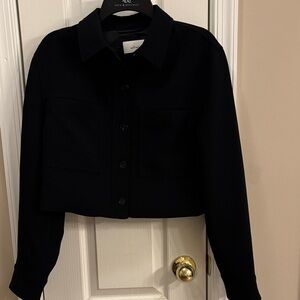 Aritzia Wilfred Black Cropped Blazer size 6